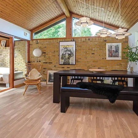 Ferienhaus Bright With Garden Terrace-by Traum