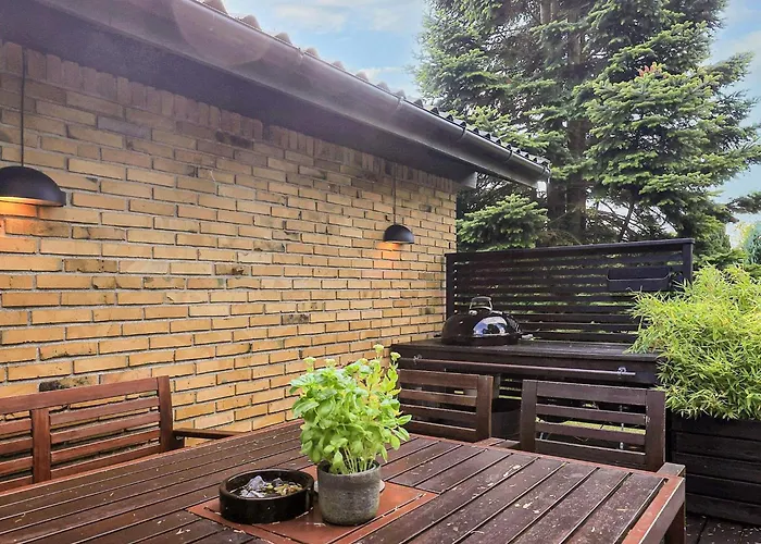 Bright With Garden Terrace-by Traum * Bøtø By