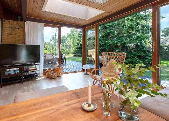 Bright With Garden Terrace-by Traum